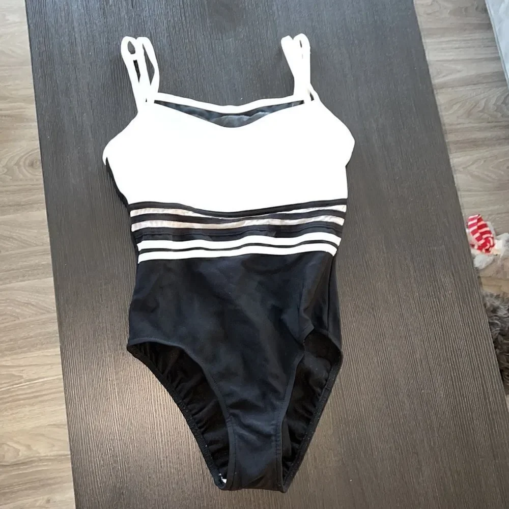 MAINSTREAM MESH PEAKABOO BAND ONE PIECE SWIMSUIT